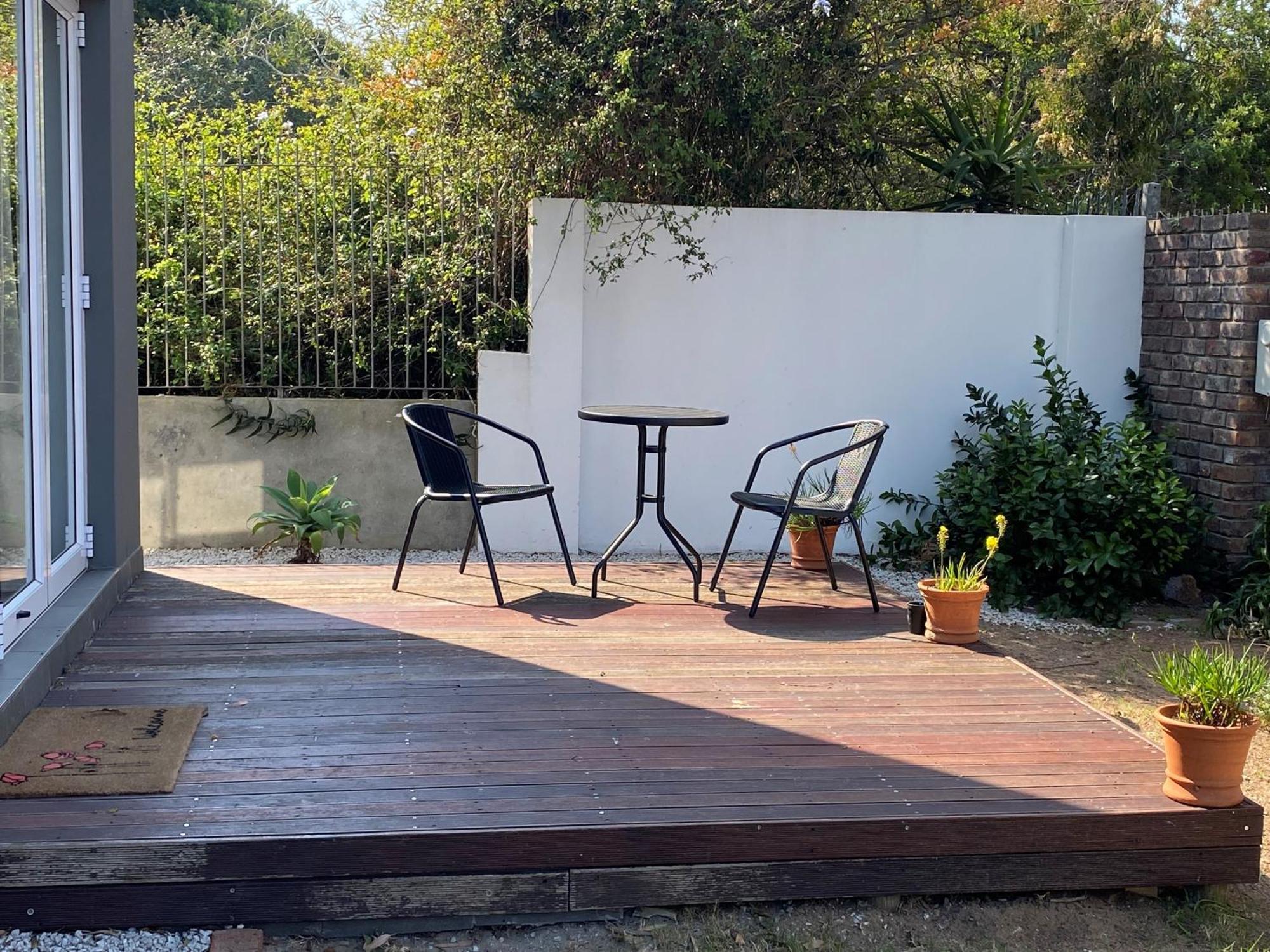 Ferienwohnung Downstairs @38 Port Elizabeth Exterior foto